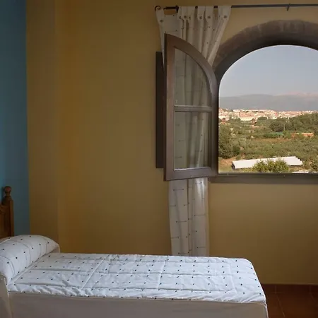 Casa Rural Finca Cerezos Otel *